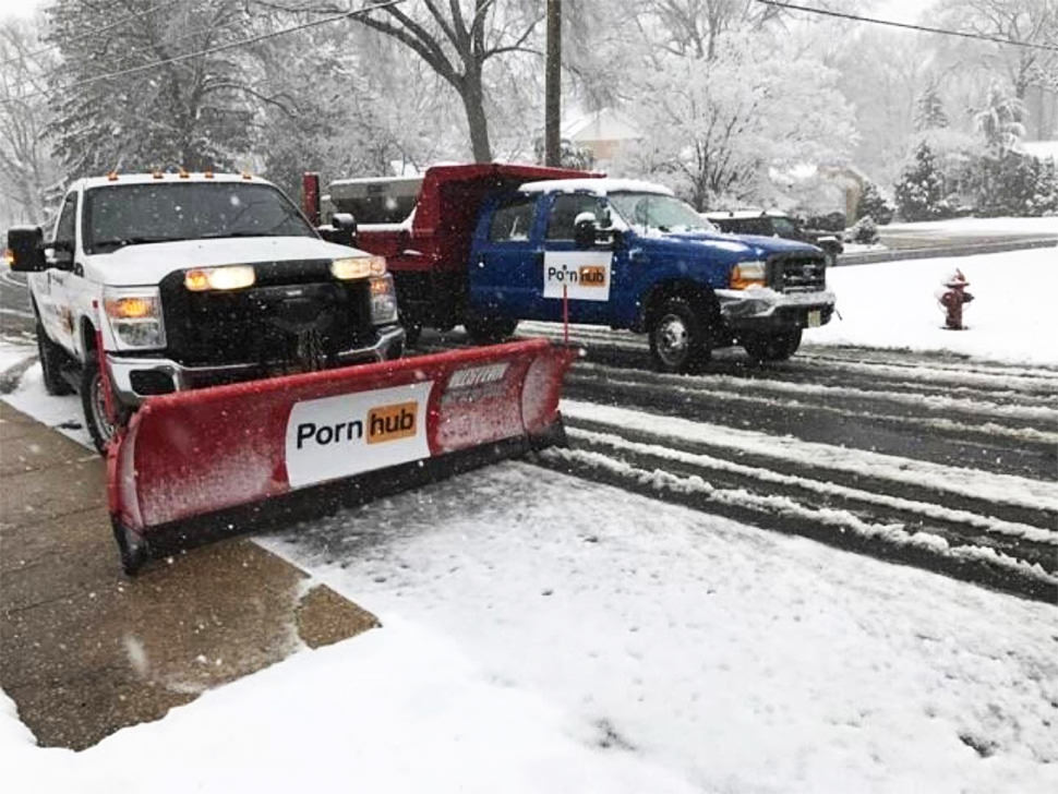 El quitanieves de Pornhub llega a Boston