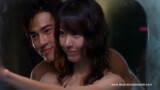 Hyeon-a Seong se desnuda